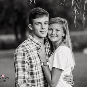 Meet your Posher, Sara-grayson